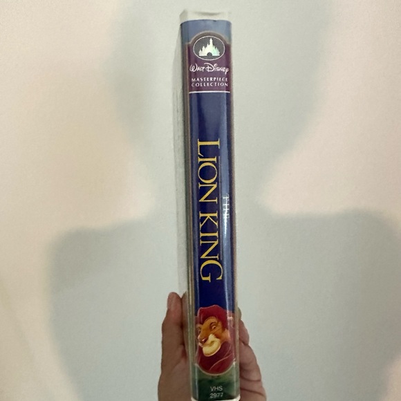 Lion King VHS tape, Walt Disney’s masterpiece - Picture 3 of 5